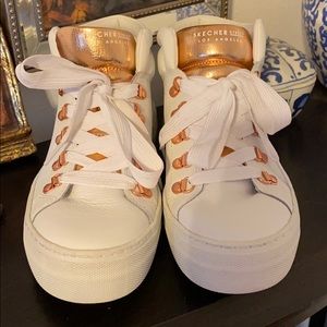 Athletic/Tennis Skechers white and copper
